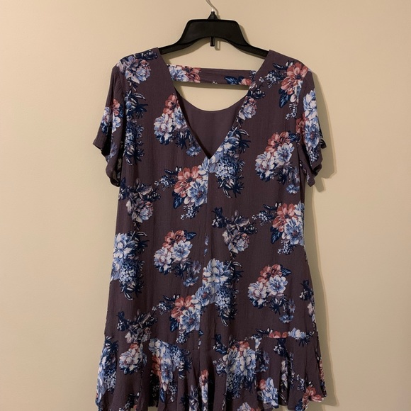 ALTAR’D STATE Floral Dress/Tunic with pockets, size Large - Picture 9 of 16